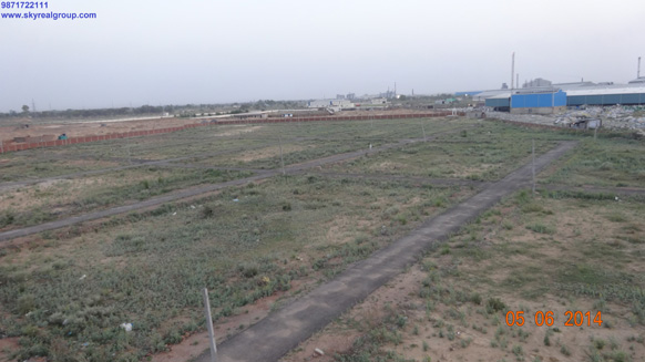 residential plot on nh8